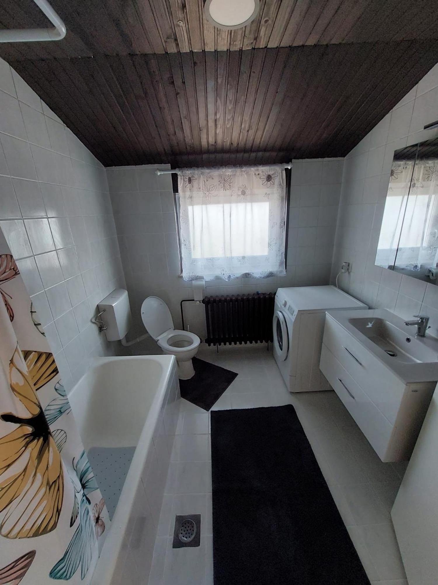 Moskriceva Apartment Любляна Экстерьер фото